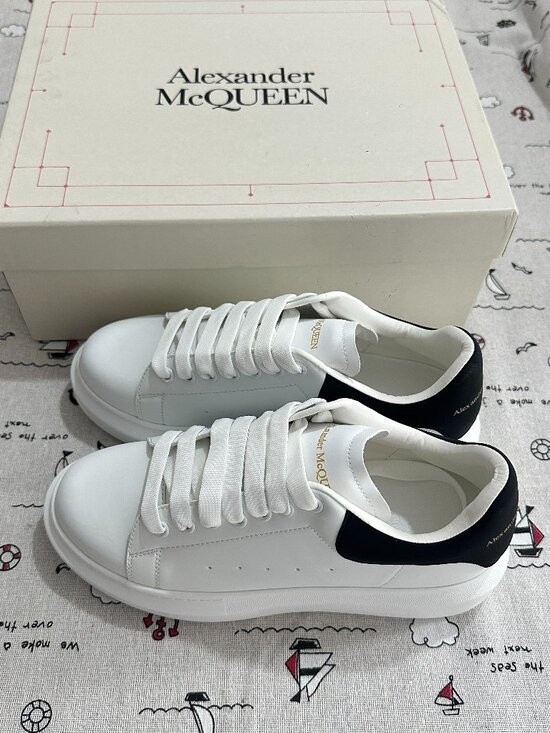 Alexander McQueen Shoes - Alexander McQueen Classic Platform White Sneakers